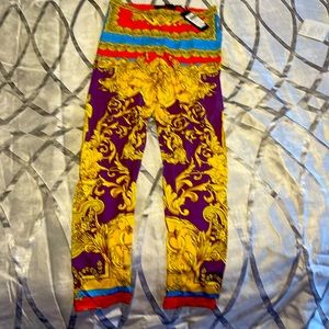 VERSACE leggings size 44 or size M